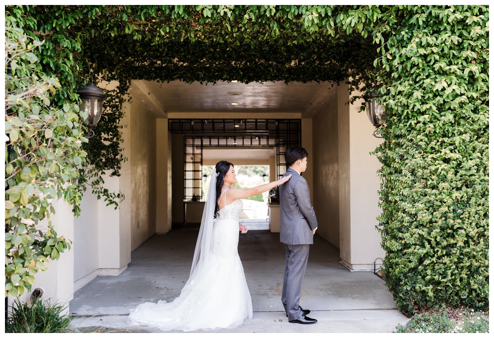 Bride and Groom's first look during Sequoyah Country Club Wedding